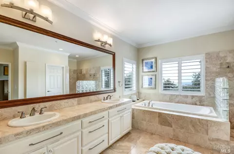 184 Stone Mountain Cir, Napa, CA 94558 photo 21