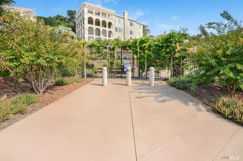 184 Stone Mountain Cir, Napa, CA 94558 photo 63