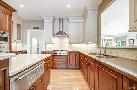 184 Stone Mountain Cir, Napa, CA 94558 photo 41