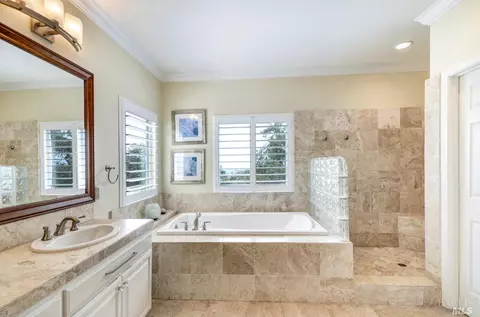 184 Stone Mountain Cir, Napa, CA 94558 photo 22