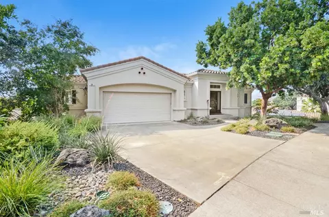 184 Stone Mountain Cir, Napa, CA 94558