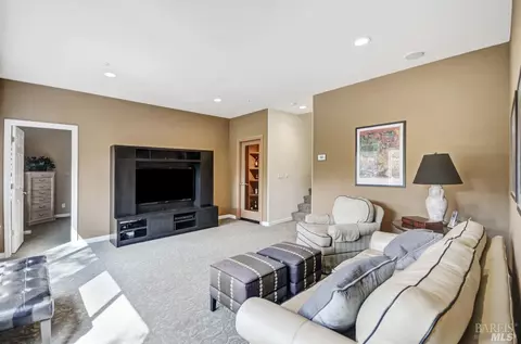 184 Stone Mountain Cir, Napa, CA 94558 photo 52