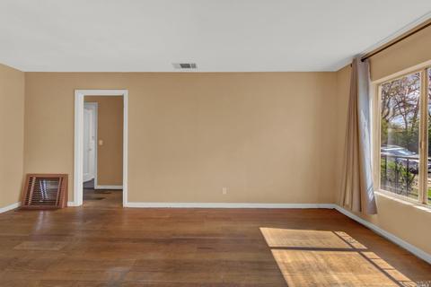 116 Birch St, Vacaville, CA 95688 photo 5