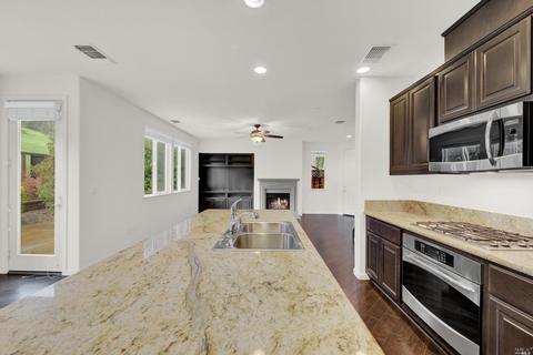 623 Citrine Cir, Fairfield, CA 94534 photo 32