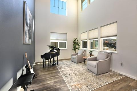 8846 Blue River Dr, Vallejo, CA 94591 photo 5