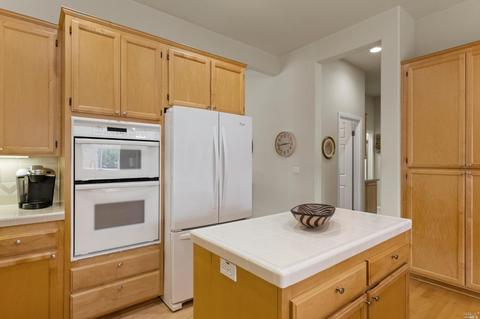 1421 Birdie Dr, Windsor, CA 95492 photo 14