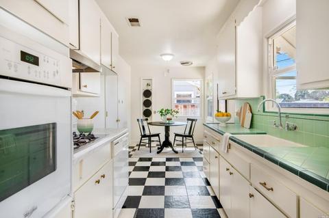 765 Vervais Ave, Vallejo, CA 94591 photo 10