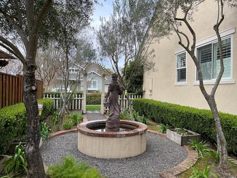 235 Macarthur Ln, Sonoma, CA 95476 photo 8