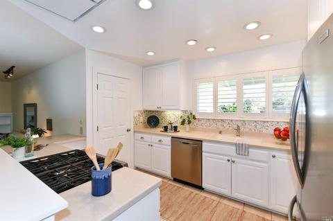 2544 Macgregor Ct, Napa, CA 94558 photo 16