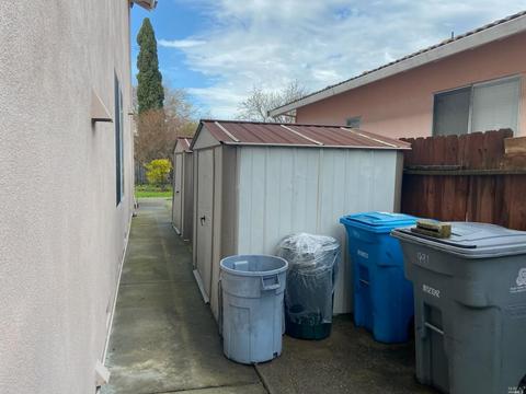491 Avalon Cir, Vallejo, CA 94589 photo 5