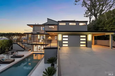 275 Round Hill Rd, Tiburon, CA 94920