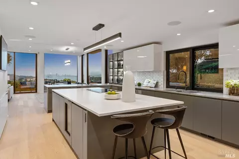 275 Round Hill Rd, Tiburon, CA 94920 photo 17