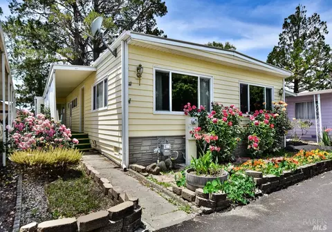 300 Stony Point Rd #218, Petaluma, CA 94952