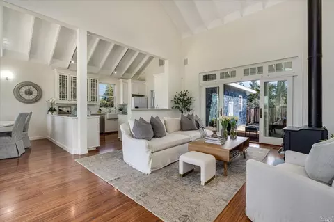 2131 Hoffman Ln, Napa, CA 94558 photo 11