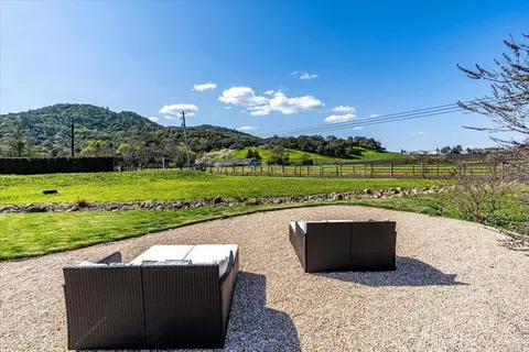 2131 Hoffman Ln, Napa, CA 94558 photo 58