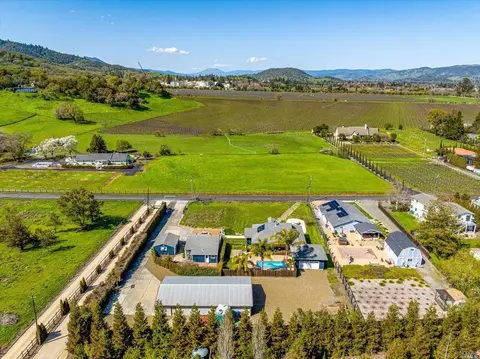 2131 Hoffman Ln, Napa, CA 94558 photo 2