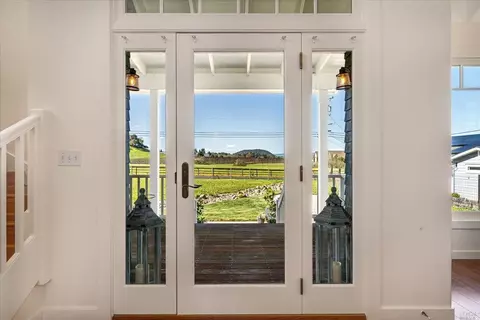 2131 Hoffman Ln, Napa, CA 94558 photo 21