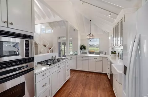 2131 Hoffman Ln, Napa, CA 94558 photo 15