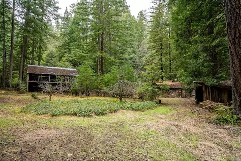 19875 Orr Springs Rd, Ukiah, CA 95482