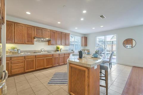 557 Chablis Dr, Windsor, CA 95492 photo 10
