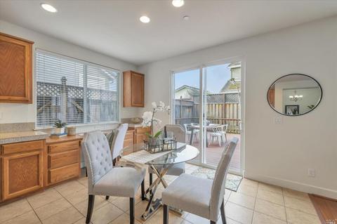 557 Chablis Dr, Windsor, CA 95492 photo 13