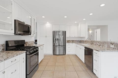 532 Gertrude Dr, Windsor, CA 95492 photo 9