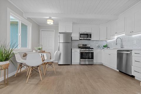 309 Del Sur St, Vallejo, CA 94591 photo 7