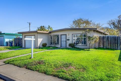 1324 Monroe St, Fairfield, CA 94533 photo 1