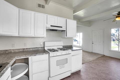 1324 Monroe St, Fairfield, CA 94533 photo 13