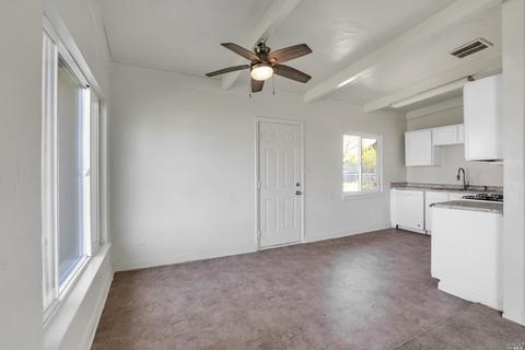 1324 Monroe St, Fairfield, CA 94533 photo 9
