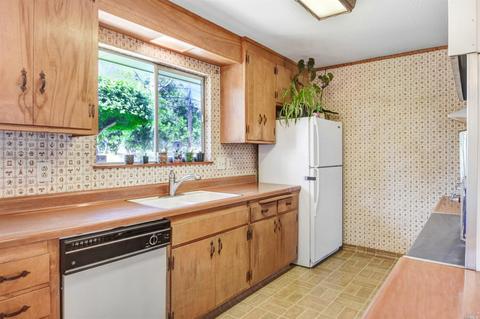 258 Franciscan Dr, Vallejo, CA 94589 photo 11