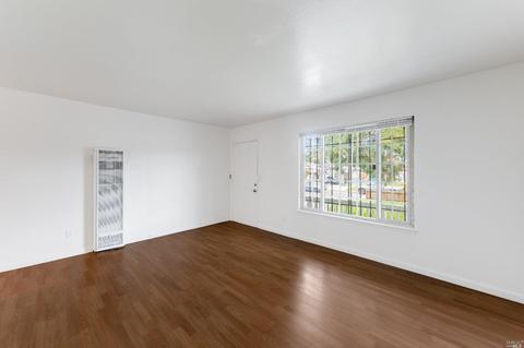 941 5th St, Vallejo, CA 94590 photo 5