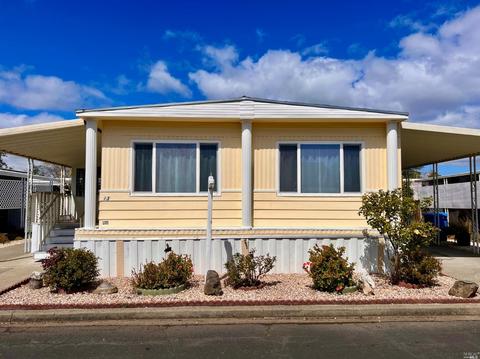 13 Heyford Cir, Santa Rosa, CA 95401