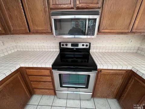 3043 Gulf Dr, Fairfield, CA 94533 photo 6