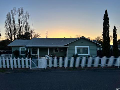 2199 Tejas Ave, Napa, CA 94559 photo 2