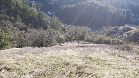 18800 Scenic Dr, Redwood Valley, CA 95470