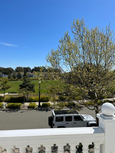 400 Poplar Ave, Vallejo, CA 94592 photo 2