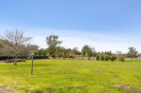 1115 Eucalyptus Rd, Petaluma, CA 94952 photo 70