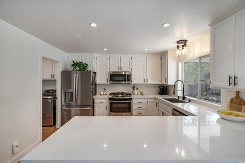 450 Tamara Way, Windsor, CA 95492 photo 21