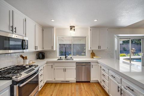 450 Tamara Way, Windsor, CA 95492 photo 22