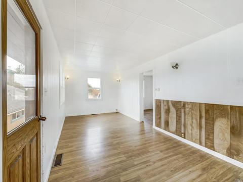 1395 Hoover St, Eureka, CA 95501 photo 5