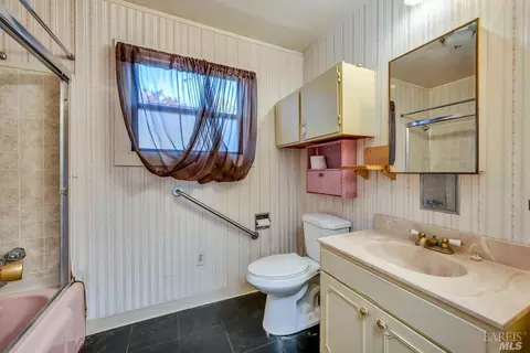 3383 Lakeview Dr, Nice, CA 95464 photo 11