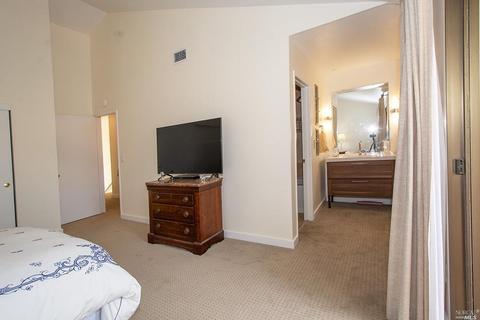225 2nd St E #32, Sonoma, CA 95476 photo 11