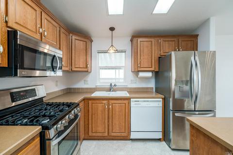 8108 B St, Windsor, CA 95492 photo 11