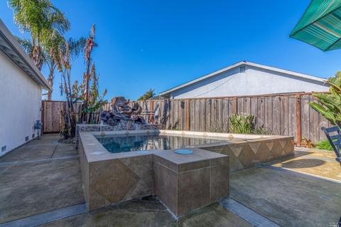 150 Mari Ct, Vallejo, CA 94589 photo 25