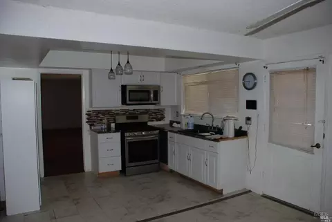 490 Nut Tree Rd, Vacaville, CA 95687 photo 12