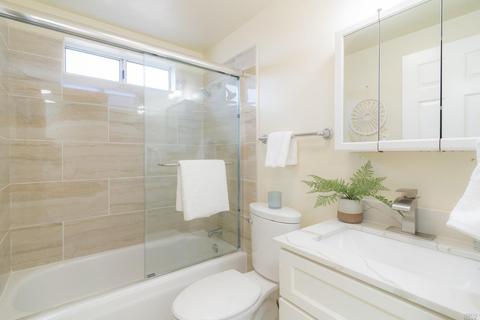 52 D St, Vallejo, CA 94590 photo 26
