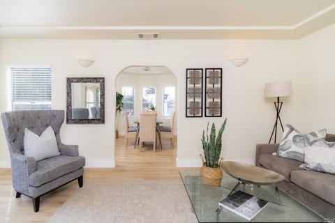 52 D St, Vallejo, CA 94590 photo 5
