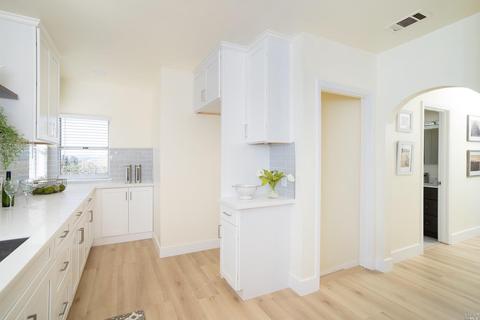 52 D St, Vallejo, CA 94590 photo 13
