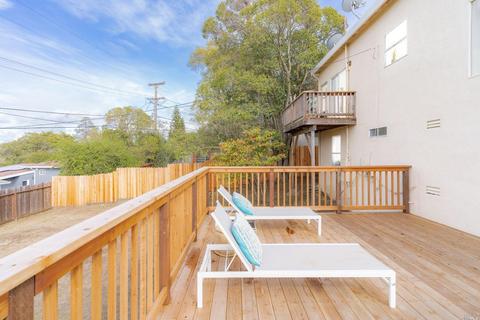 52 D St, Vallejo, CA 94590 photo 32